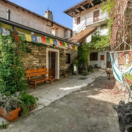 Il Nido Del Ciabattino In Old Town - Happy Apartment Gignese